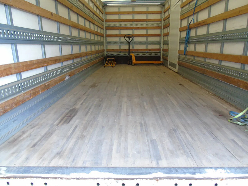 Volvo FL 12.250 + EURO 6 + LIFT - Грузовик с закрытым кузовом: фото 5 Volvo FL 12.250 + EURO 6 + LIFT - Грузовик с закрытым кузовом: фото 5