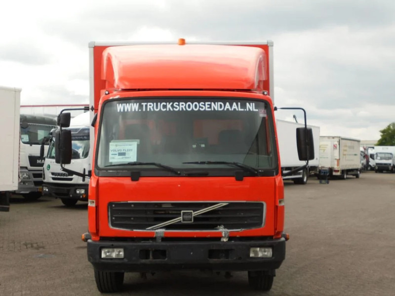 Volvo FL 220 + Manual + HMF 150 crane - Грузовик бортовой/ Платформа: фото 2 Volvo FL 220 + Manual + HMF 150 crane - Грузовик бортовой/ Платформа: фото 2