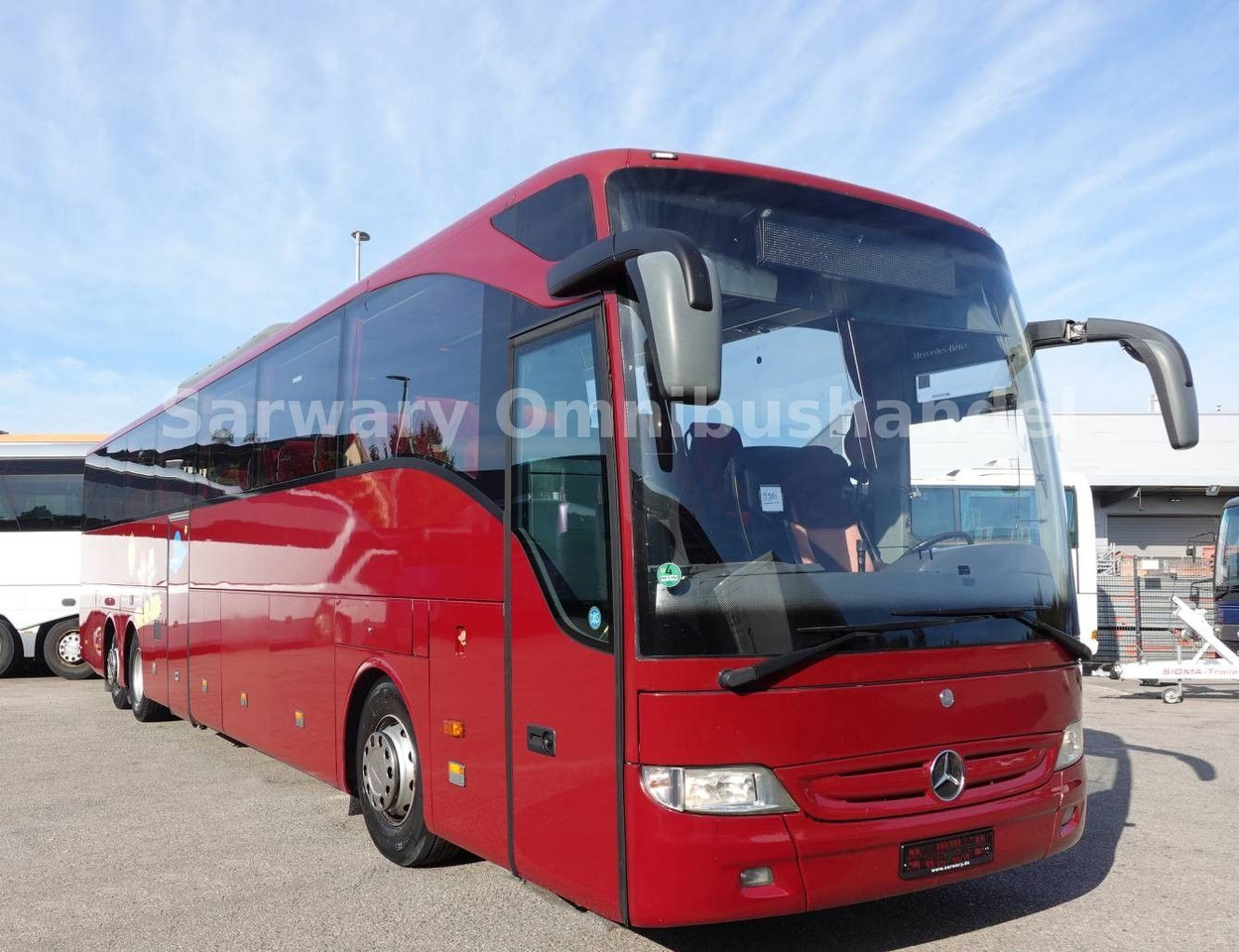 Mercedes-Benz O 350-17 RHDL Tourismo*61 Sitze*EURO5*WC*Travego - Туристический автобус: фото 1 Mercedes-Benz O 350-17 RHDL Tourismo*61 Sitze*EURO5*WC*Travego - Туристический автобус: фото 1