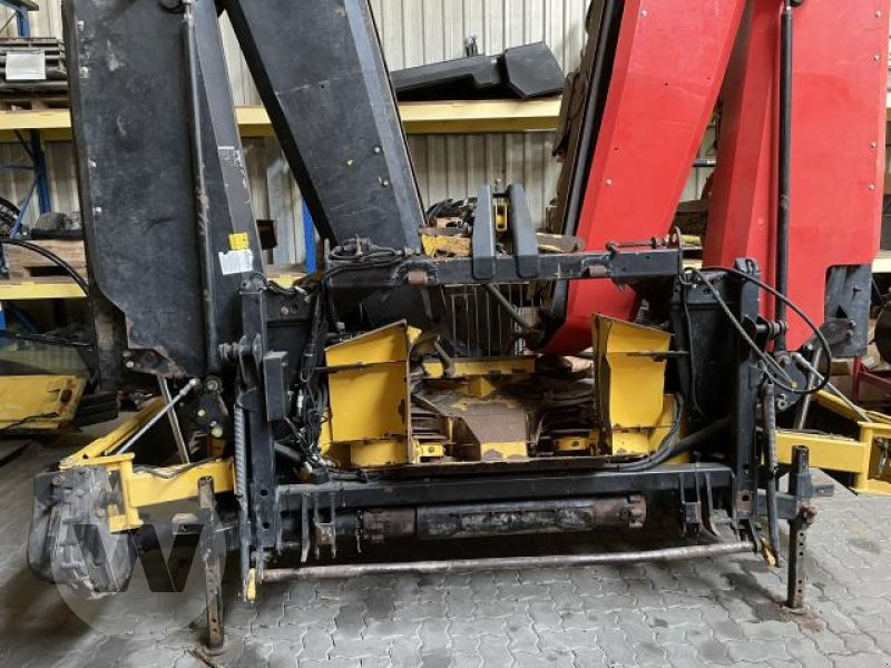 New Holland 490 FIE - Жатка кукурузная: фото 1 New Holland 490 FIE - Жатка кукурузная: фото 1