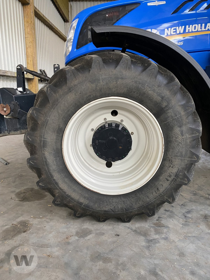 New Holland T 7.245 AC StageV - Трактор: фото 5 New Holland T 7.245 AC StageV - Трактор: фото 5