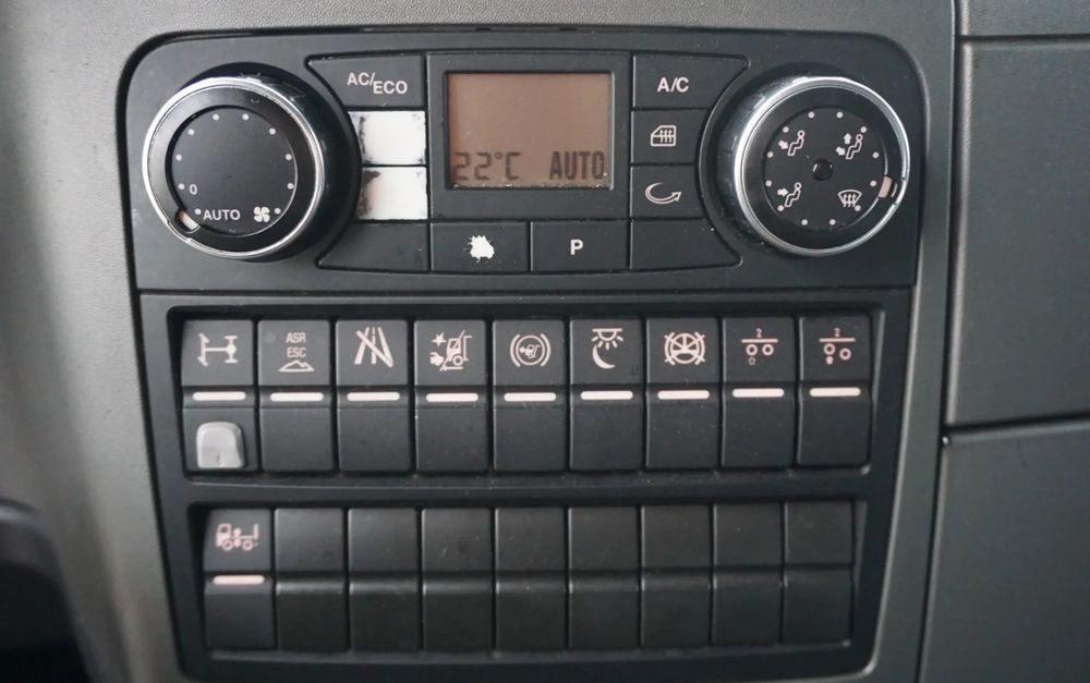 MAN 2 szt. Low-Deck i Standard TGX 18.440 - Тягач: фото 5 MAN 2 szt. Low-Deck i Standard TGX 18.440 - Тягач: фото 5