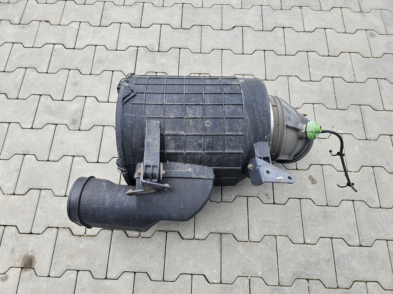 RENAULT RANGE T / AIR FILTER HOUSING / 21248263 - Воздушный фильтр: фото 2 RENAULT RANGE T / AIR FILTER HOUSING / 21248263 - Воздушный фильтр: фото 2