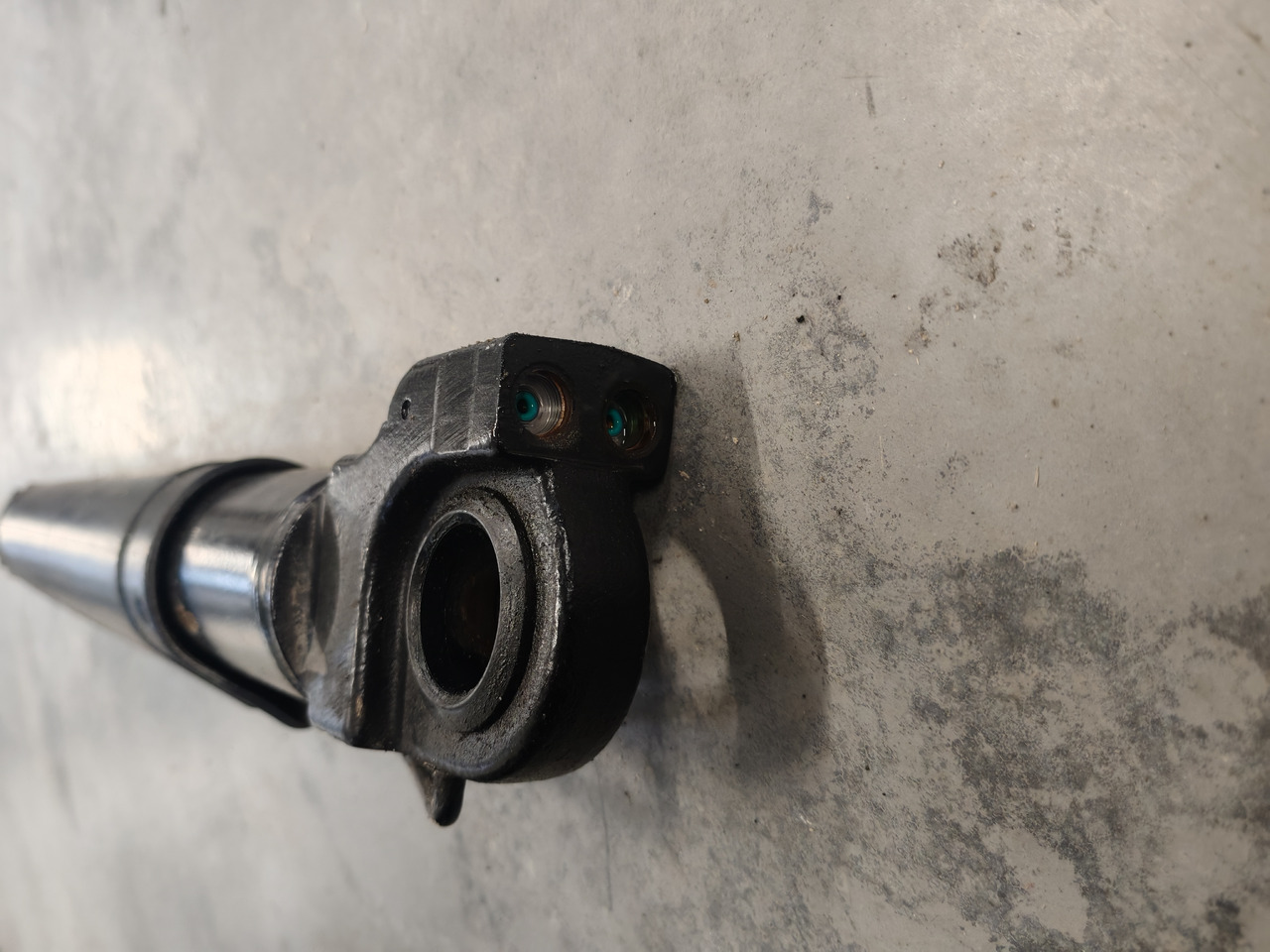 VOLVO FM5 EURO 6 / CAB TILT CYLINDER / 23583236 - Подвеска кабины: фото 3 VOLVO FM5 EURO 6 / CAB TILT CYLINDER / 23583236 - Подвеска кабины: фото 3