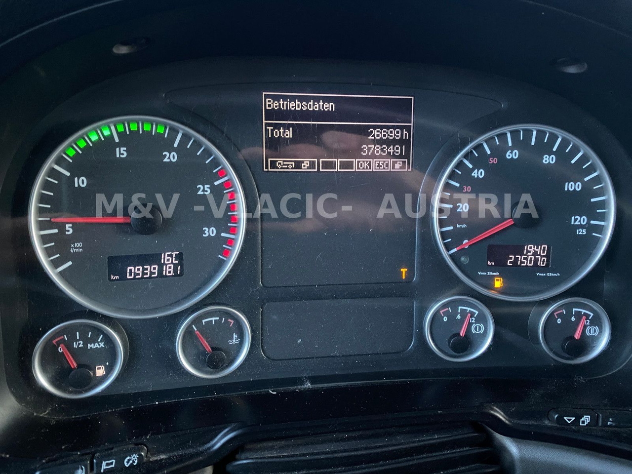 MAN TGS 18.480 euro 5 EEV (Kipper AP Achsen) - Тягач: фото 5 MAN TGS 18.480 euro 5 EEV (Kipper AP Achsen) - Тягач: фото 5