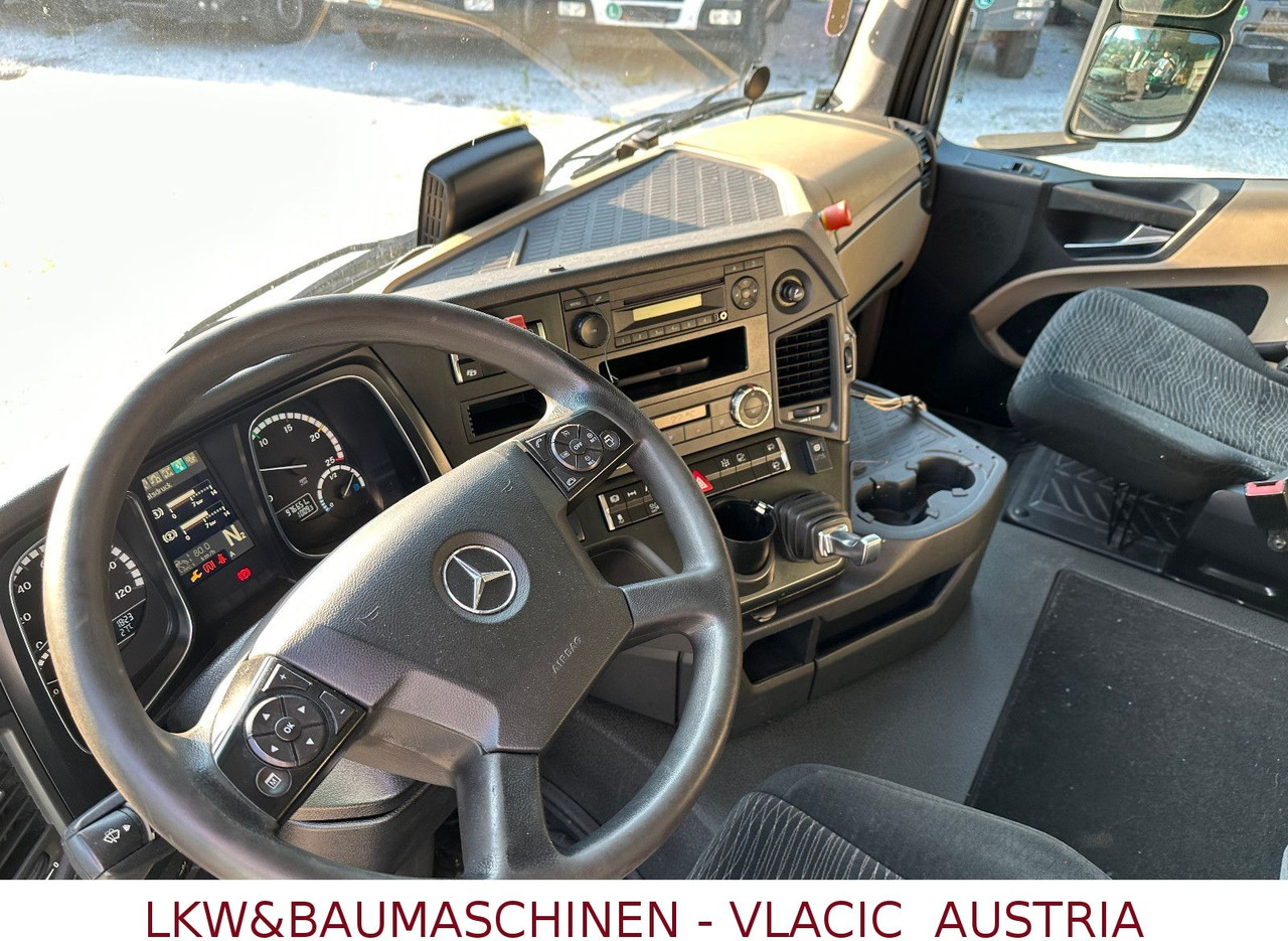 Mercedes-Benz Actros 1840 ADR ( 15 Stk. auf Lager 2017 jahr) - Тягач: фото 4 Mercedes-Benz Actros 1840 ADR ( 15 Stk. auf Lager 2017 jahr) - Тягач: фото 4