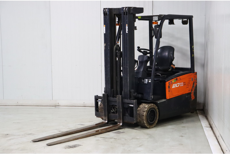 Doosan B20T-7 - Электропогрузчик: фото 4 Doosan B20T-7 - Электропогрузчик: фото 4