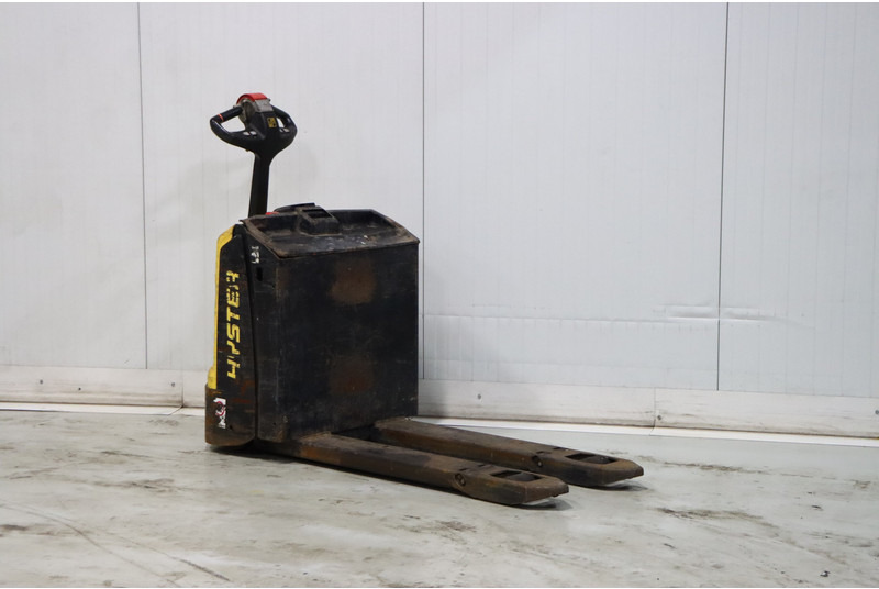 Hyster P1.8 - Тележка: фото 1 Hyster P1.8 - Тележка: фото 1