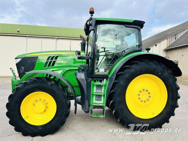 John Deere 6210R - Трактор: фото 4 John Deere 6210R - Трактор: фото 4