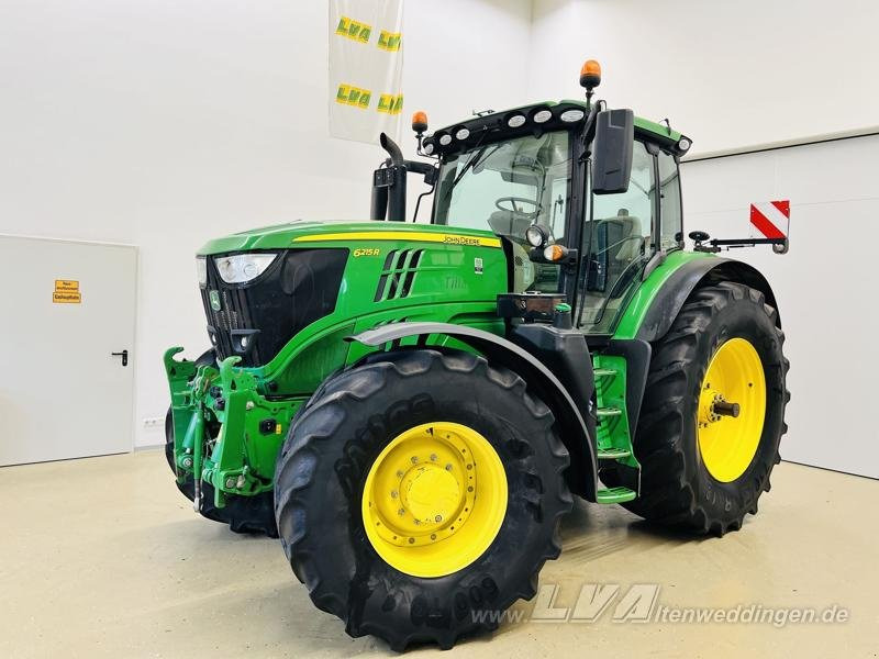 John Deere 6215R - Трактор: фото 1 John Deere 6215R - Трактор: фото 1