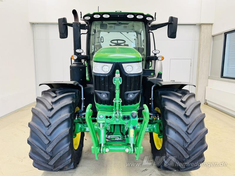 John Deere 6R 215 - Трактор: фото 3 John Deere 6R 215 - Трактор: фото 3