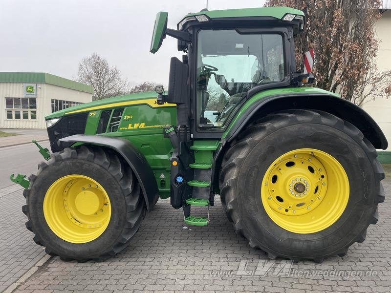 John Deere 7R 330 - Трактор: фото 5 John Deere 7R 330 - Трактор: фото 5