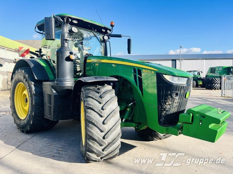 John Deere 8370R E23 PowerShift - Трактор: фото 2 John Deere 8370R E23 PowerShift - Трактор: фото 2