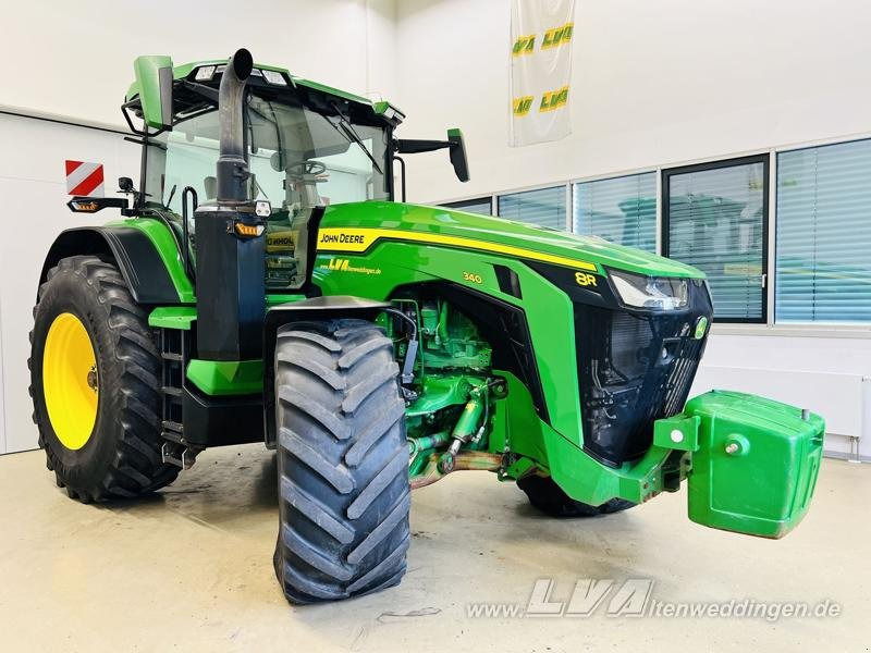 John Deere 8R 340 - Трактор: фото 2 John Deere 8R 340 - Трактор: фото 2