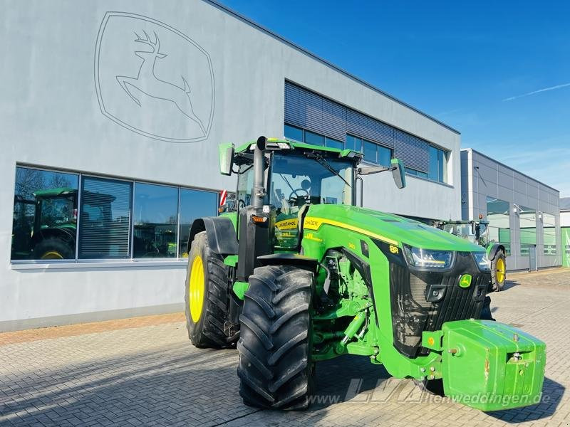 John Deere 8R 340 - Трактор: фото 1 John Deere 8R 340 - Трактор: фото 1