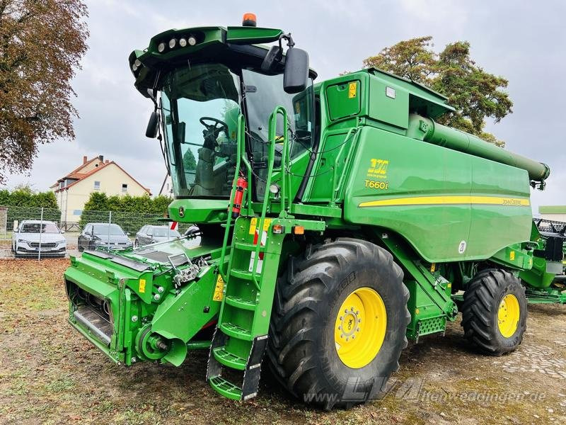 John Deere T660 - Зерноуборочный комбайн: фото 1 John Deere T660 - Зерноуборочный комбайн: фото 1