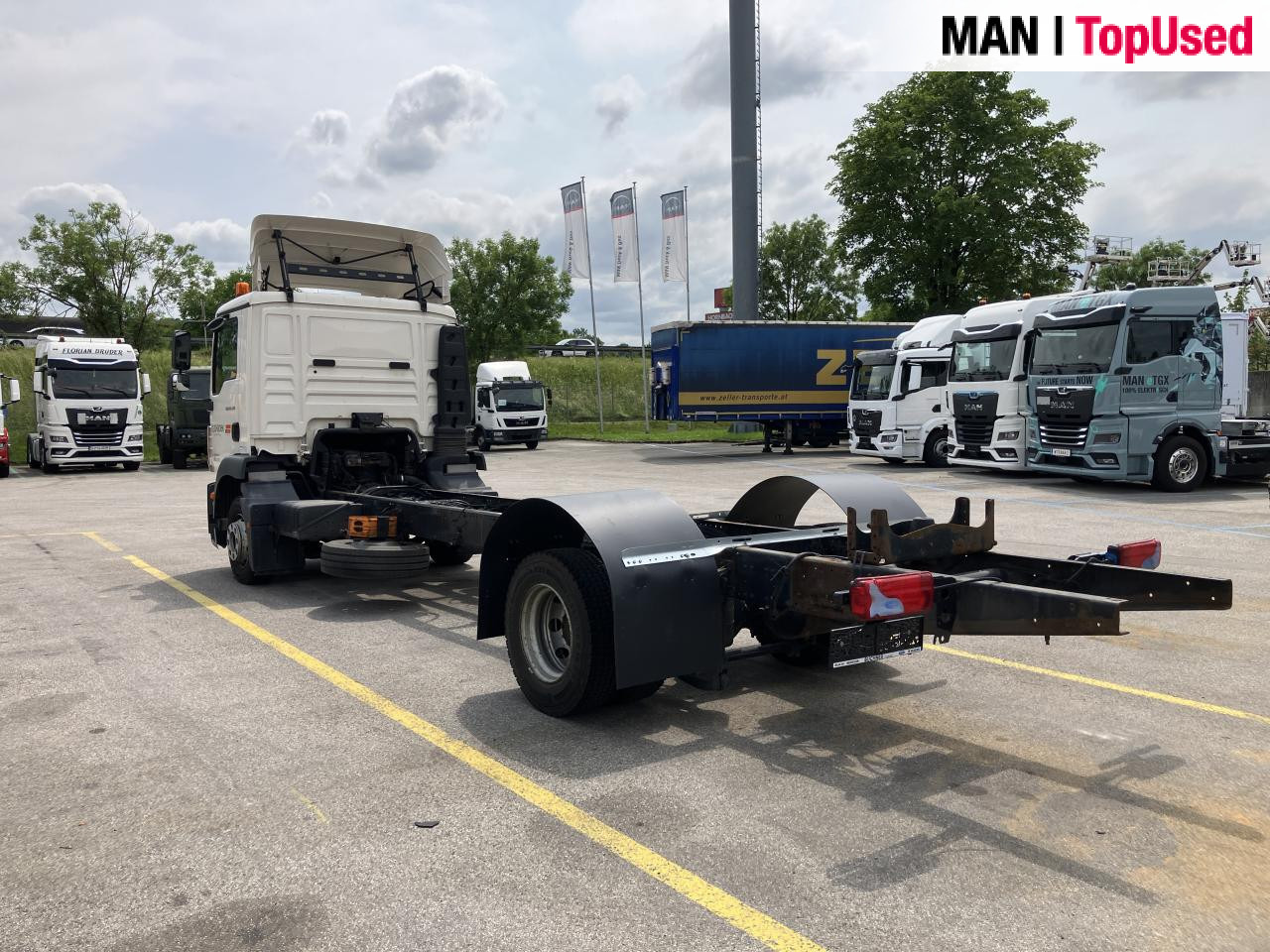 MAN TGM 12.290 4X2 LL - Грузовик-шасси: фото 4 MAN TGM 12.290 4X2 LL - Грузовик-шасси: фото 4