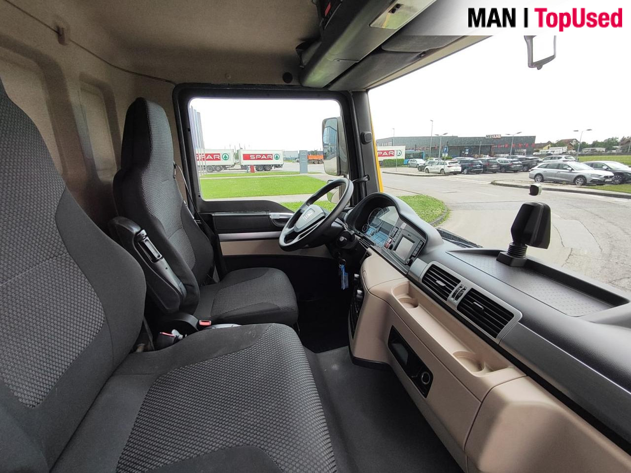 MAN TGM 18.290 4X2 BL - Грузовик с закрытым кузовом: фото 2 MAN TGM 18.290 4X2 BL - Грузовик с закрытым кузовом: фото 2