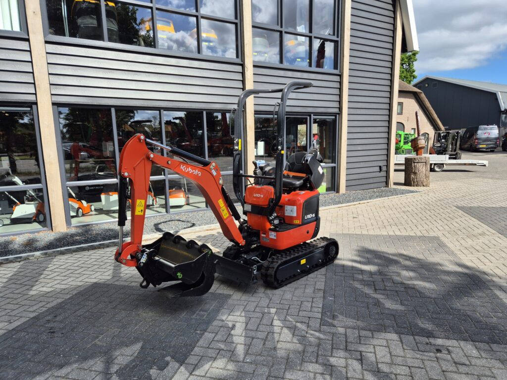 KUBOTA U10-5 - Мини-экскаватор: фото 2 KUBOTA U10-5 - Мини-экскаватор: фото 2