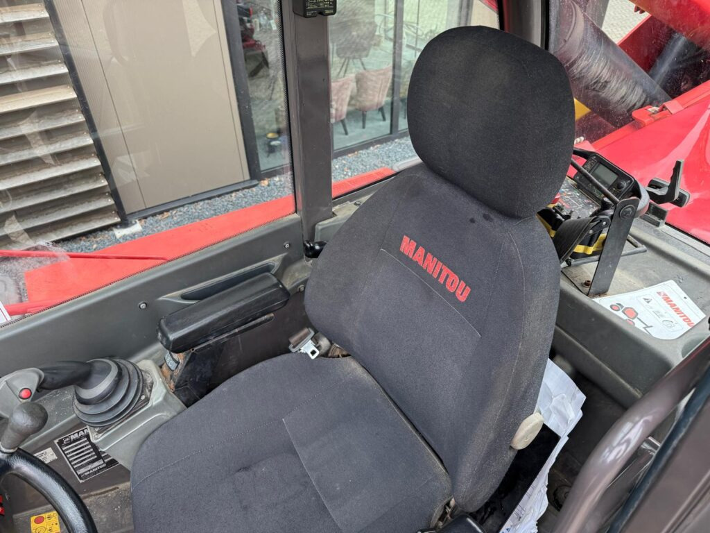 MANITOU MRT 2550+ privilege - Телескопический погрузчик: фото 5 MANITOU MRT 2550+ privilege - Телескопический погрузчик: фото 5