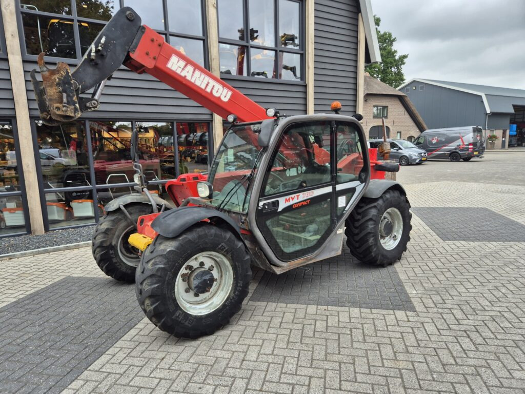 MANITOU MVT 730 - Телескопический погрузчик: фото 2 MANITOU MVT 730 - Телескопический погрузчик: фото 2