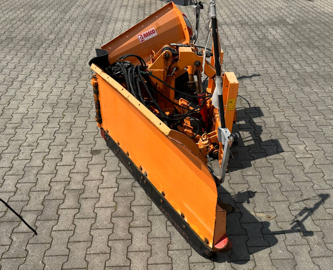 Unimog Schneepflug - Vario Rasco VERTUS 3.2 GB2X3 - Отвал для снега: фото 3 Unimog Schneepflug - Vario Rasco VERTUS 3.2 GB2X3 - Отвал для снега: фото 3