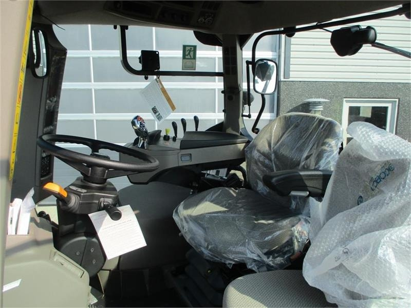 Case IH Puma 180 FPS New and unused tractor - Трактор: фото 2 Case IH Puma 180 FPS New and unused tractor - Трактор: фото 2