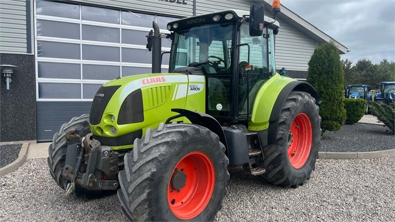 Claas Arion 630C Med frontlift - Трактор: фото 2 Claas Arion 630C Med frontlift - Трактор: фото 2