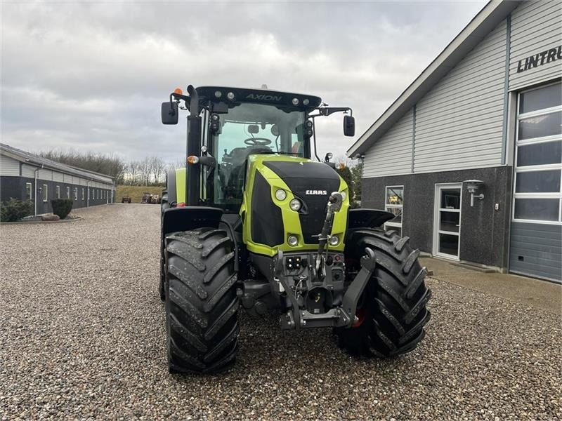 Трактор Claas Axion 830 med frontlift og front PTO: фото 18 Трактор Claas Axion 830 med frontlift og front PTO: фото 18
