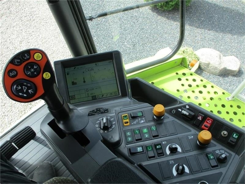 Claas LEXION 570 Klargjort maskine med Vario V900 Skærbo - Зерноуборочный комбайн: фото 5 Claas LEXION 570 Klargjort maskine med Vario V900 Skærbo - Зерноуборочный комбайн: фото 5