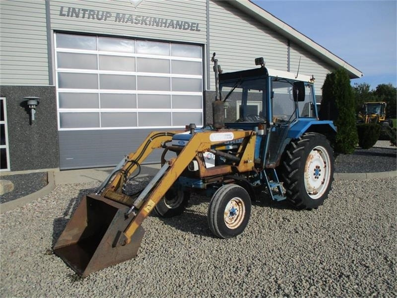 Ford 4610 Med frontlæsser - Трактор: фото 2 Ford 4610 Med frontlæsser - Трактор: фото 2
