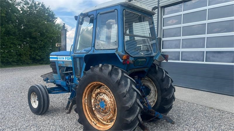 Ford 6700  - Трактор: фото 3 Ford 6700  - Трактор: фото 3