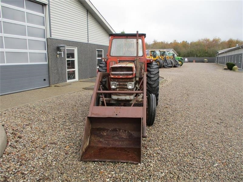 Massey Ferguson 165 Med Trucktårn og Frontlæsser  - Трактор: фото 4 Massey Ferguson 165 Med Trucktårn og Frontlæsser  - Трактор: фото 4
