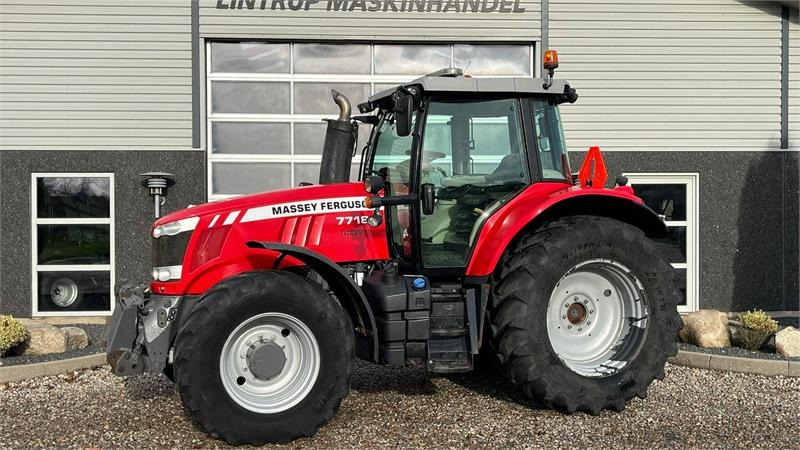 Massey Ferguson 7718 Dyna VT Med frontlift og frontPTO - Трактор: фото 1 Massey Ferguson 7718 Dyna VT Med frontlift og frontPTO - Трактор: фото 1