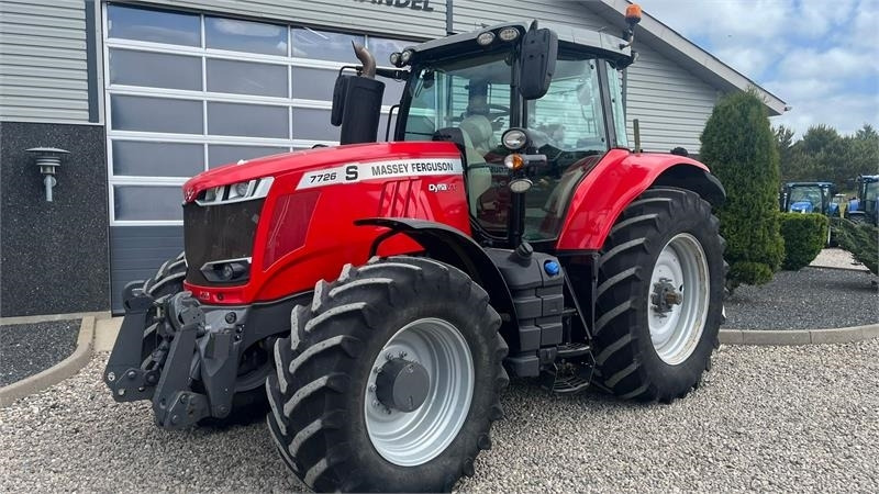 Massey Ferguson 7726 S DynaVT Med frontlift - Трактор: фото 2 Massey Ferguson 7726 S DynaVT Med frontlift - Трактор: фото 2