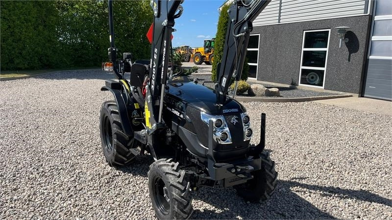 Коммунальный трактор Solis S26 6+2 gearmaskine Limited Edition i sort med bre: фото 22 Коммунальный трактор Solis S26 6+2 gearmaskine Limited Edition i sort med bre: фото 22