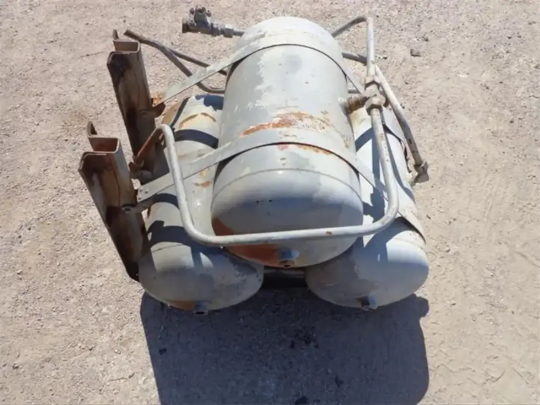 Volvo Airtanks From Volvo F88-F89 - Детали тормозной системы для Грузовиков: фото 3 Volvo Airtanks From Volvo F88-F89 - Детали тормозной системы для Грузовиков: фото 3