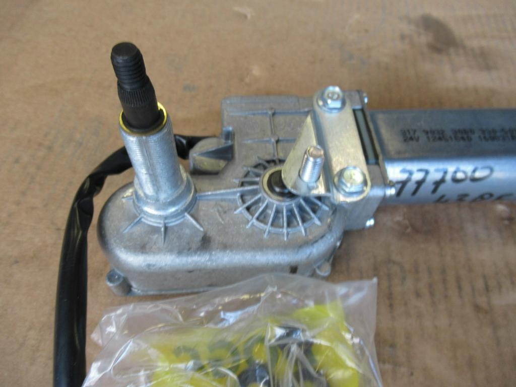 Caterpillar 3305013 - Щетка стеклоочистителя для Строительной техники: фото 3 Caterpillar 3305013 - Щетка стеклоочистителя для Строительной техники: фото 3