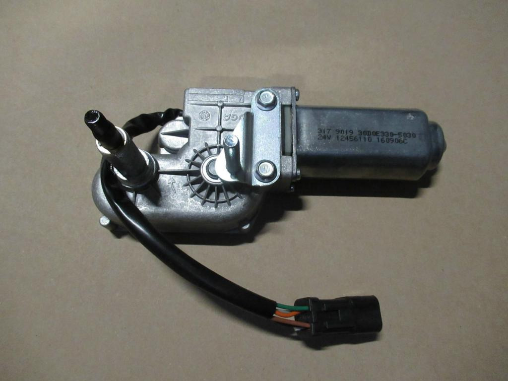 Caterpillar 3305030 - - Щетка стеклоочистителя для Строительной техники: фото 2 Caterpillar 3305030 - - Щетка стеклоочистителя для Строительной техники: фото 2