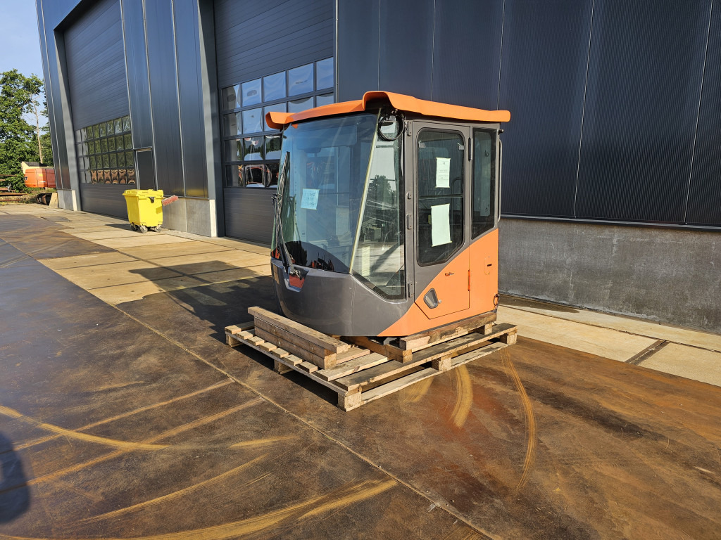 Doosan 220101-00229T - 220101-00229W - Кабина для Строительной техники: фото 1 Doosan 220101-00229T - 220101-00229W - Кабина для Строительной техники: фото 1