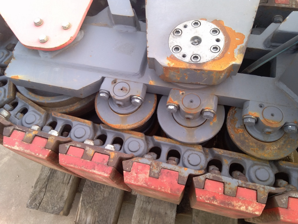 Dynapac PL1000F - - Запчасти ходовой части для Строительной техники: фото 3 Dynapac PL1000F - - Запчасти ходовой части для Строительной техники: фото 3