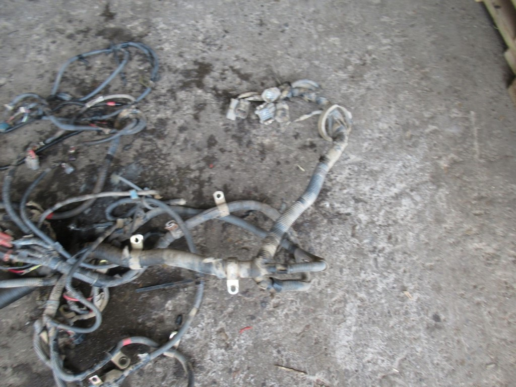 Hitachi YA00018383 - Кабели/ Провода для Строительной техники: фото 2 Hitachi YA00018383 - Кабели/ Провода для Строительной техники: фото 2