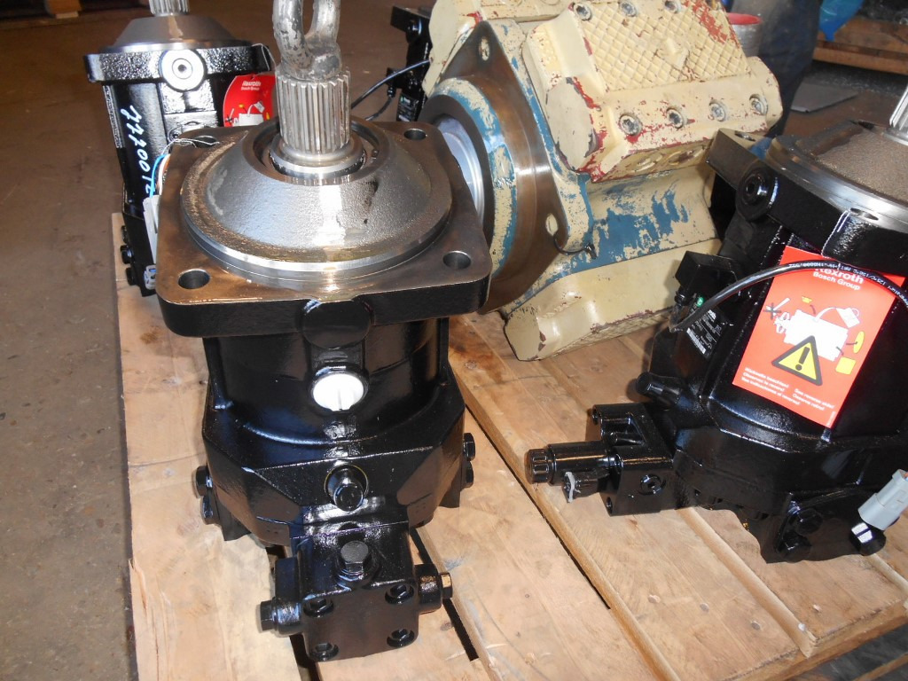 New Holland 84345391 - Гидравлический мотор для Строительной техники: фото 2 New Holland 84345391 - Гидравлический мотор для Строительной техники: фото 2