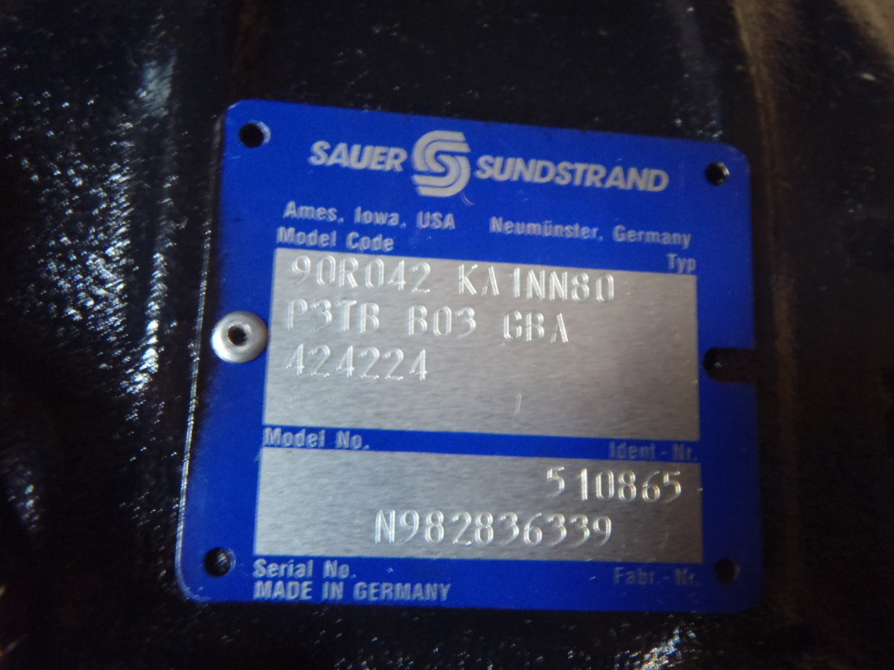 Sauer Sundstrand 90R042 KA1NN80 - - Гидравлический насос для Строительной техники: фото 3 Sauer Sundstrand 90R042 KA1NN80 - - Гидравлический насос для Строительной техники: фото 3