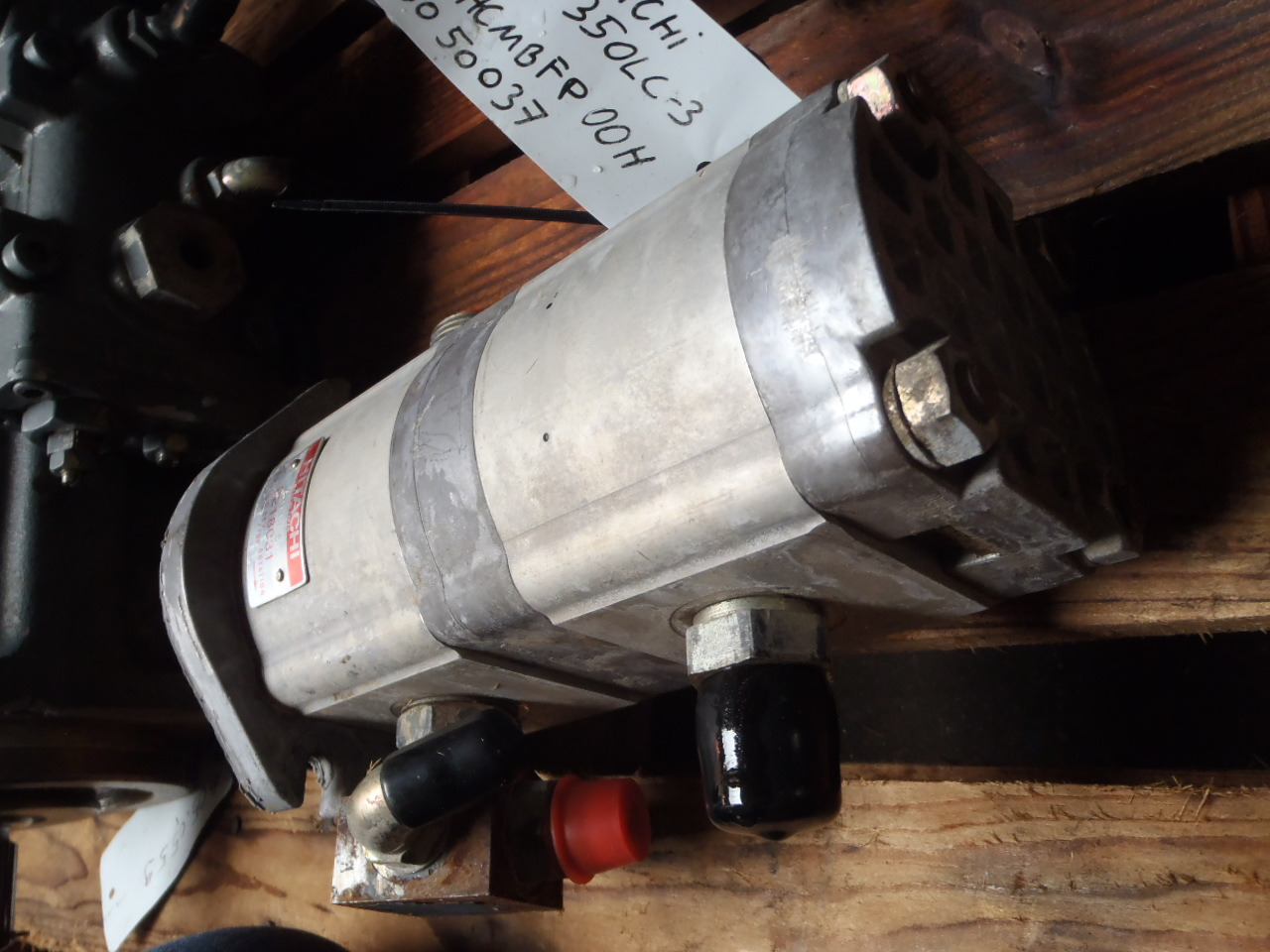 Zexel 9218031 - Насос гидроусилителя для Строительной техники: фото 3 Zexel 9218031 - Насос гидроусилителя для Строительной техники: фото 3