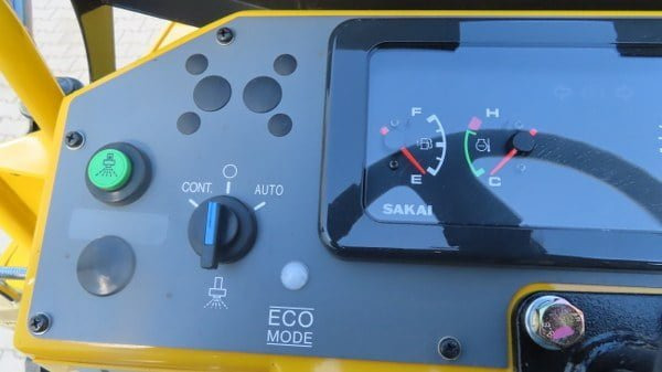 Пневмоколесный каток Sakai TS 160-3: фото 9