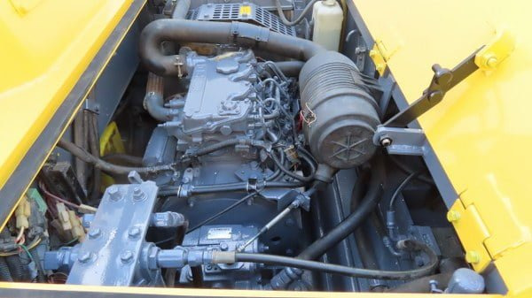 Пневмоколесный каток Sakai TS 160: фото 10 Пневмоколесный каток Sakai TS 160: фото 10