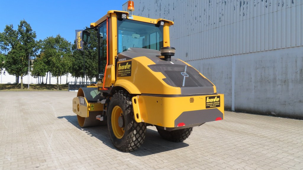 Volvo SD75 B - Компактор: фото 4 Volvo SD75 B - Компактор: фото 4