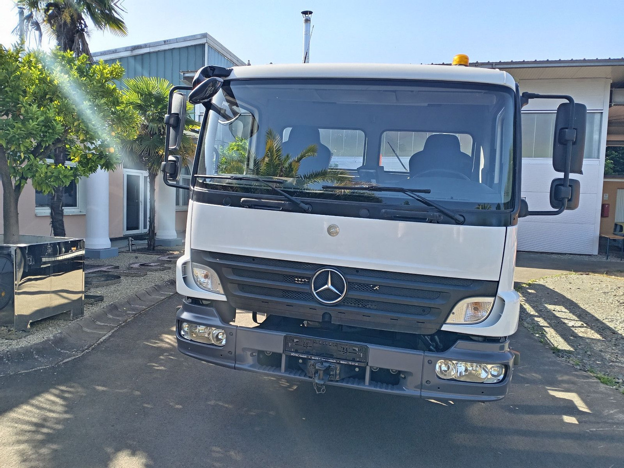Mercedes-Benz Kamag/ Wiesel/ WBH/KB3682 - Грузовик-контейнеровоз/ Сменный кузов: фото 1 Mercedes-Benz Kamag/ Wiesel/ WBH/KB3682 - Грузовик-контейнеровоз/ Сменный кузов: фото 1