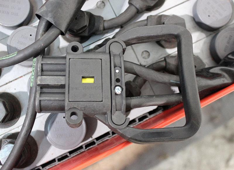 GRUMA 24 Volt 2 PzV 200 Ah - Аккумулятор для Погрузочно-разгрузочной техники: фото 4 GRUMA 24 Volt 2 PzV 200 Ah - Аккумулятор для Погрузочно-разгрузочной техники: фото 4